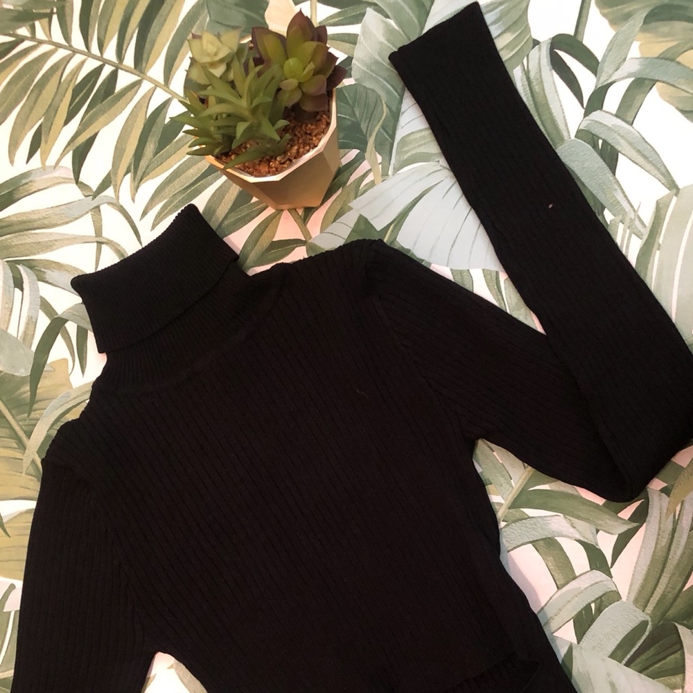 Long sleeve